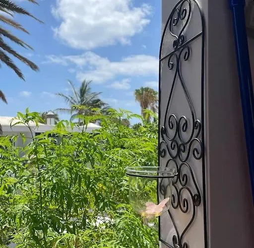 Corner-puerto Del Carmen Close Avenida * Puerto del Carmen (Lanzarote)