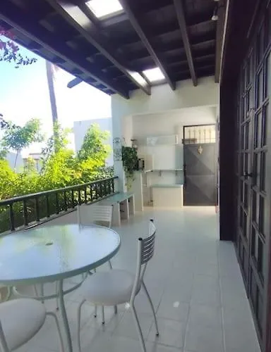 Corner-puerto Del Carmen Close Avenida *